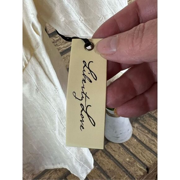 Liberty love tie front blouse‎ - Picture 3 of 7